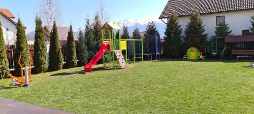 Rasnov House | Pensiunea Dara