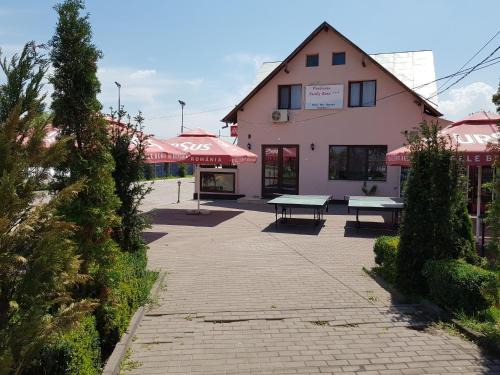 Rosiorii de Vede House | Pensiunea Family Zone