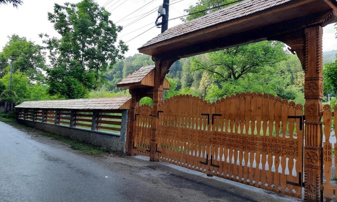 Adunati House | Pensiunea Micul Maramureș