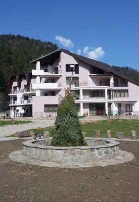 Tarcau House | Pensiunea Poiana Soarelui