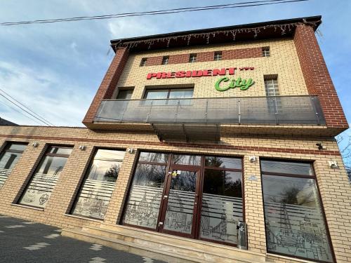 Rosiorii de Vede House | Pensiunea President City