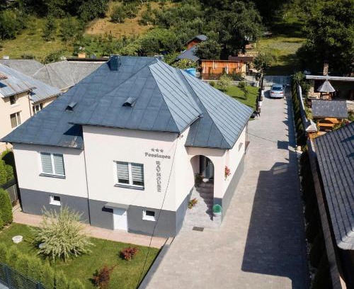 Vadu Izei House | Pensiunea RAVHOUSE
