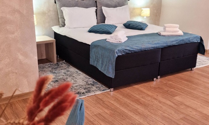 Scheia House | Pensiunea Santa Fe