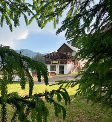 Tiha Bargaului House | Pensiunea Turistică Tihuța