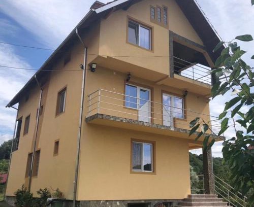 Oestii Paminteni House | Pensiunea Valea Oiasca