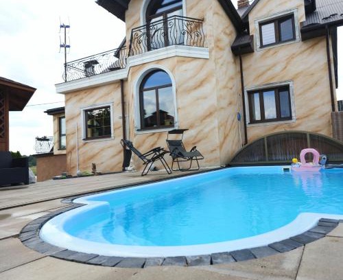 Włoszczowa House | Pensjonat Agroturystyczny Mularczyk