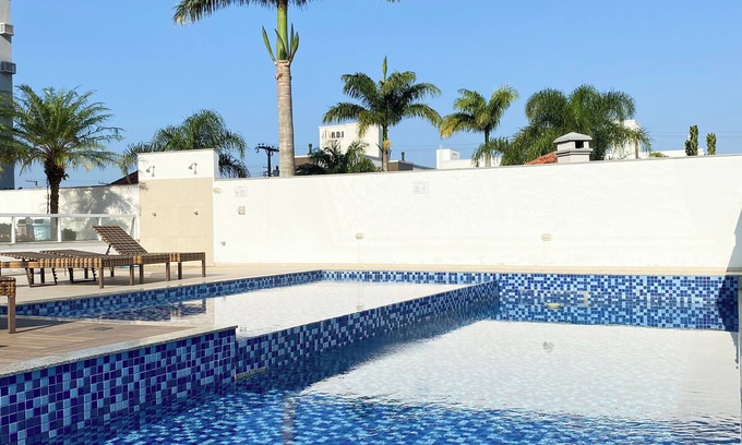 Governador Celso Ramos Apartment | Penthouse with Jacuzzi in Palmas