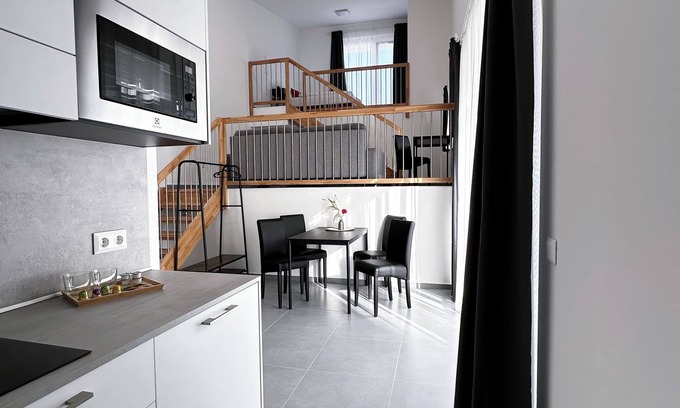 Sankt Leonhard Apartment | Penthouse 13 - On 3 Levels with Kitchen and Rooftop Terrace