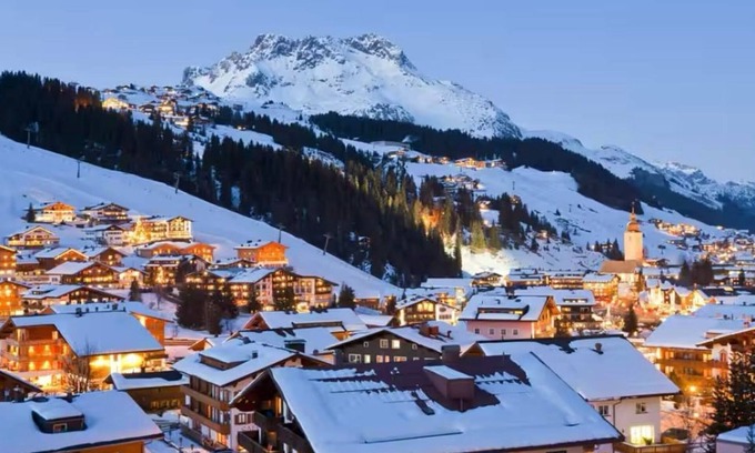 Lech am Arlberg Apartment | Penthouse Apartment WÖSTER - Boutique Chalet Almrausch outbuilding