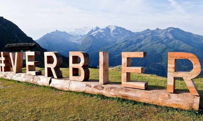 Verbier Apartment | Penthouse duplex in the heart of Verbier with private Jacuzzi