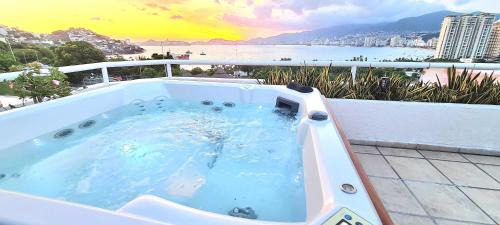 Joyas De Brisamar Apartment | Penthouse en Las Brisas Acapulco