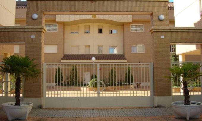 Santa Marta de Tormes Apartment | Penthouse with Three Bedrooms, Terraces and Swimming Pool