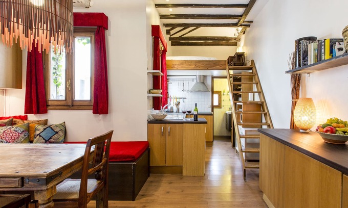 Embajadores House | Penthouse near plaza mayor
