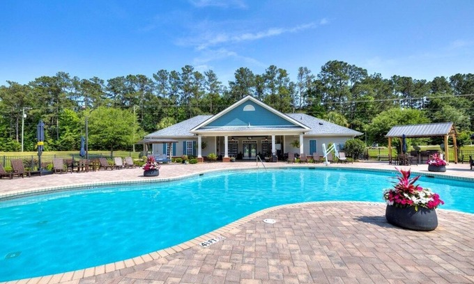 Santee Condo | "Penthouse" on Lake Marion, SC at the Club Wyndham ResortnSleeps 8