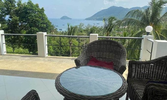 Koh Tao Apartment | Penthouse Seaview Apartment - 3 Bedroom, Sleeps up to 8