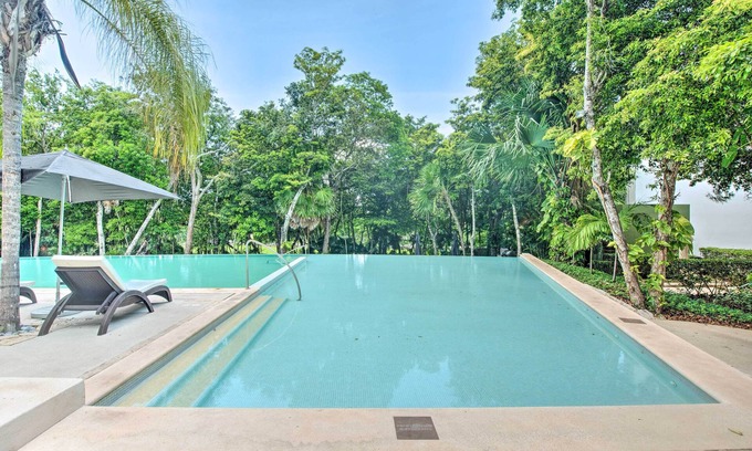 Akumal Condo | Penthouse w/Infinity Pool & Golf Course in Akumal