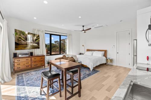 Asheville Apartment | Penthouse West - Mountain Views