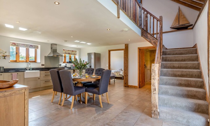 Bodham House | Pentney Barn - Three Bedroom House, Sleeps 6