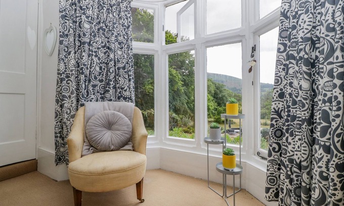Llanwenarth Cottage | Pentre Court Cottage