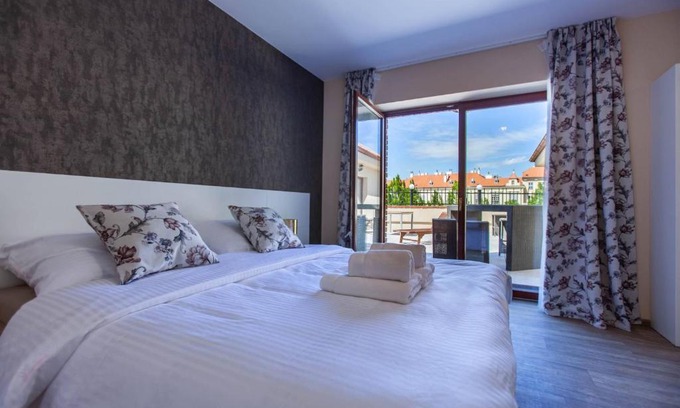 Valtice House | Penzion a restaurace Feldsberg