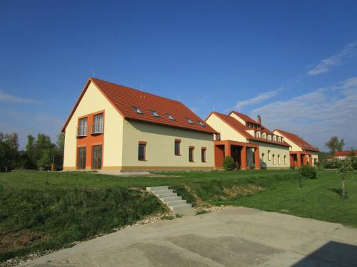 Znojmo House | Penzion Alma