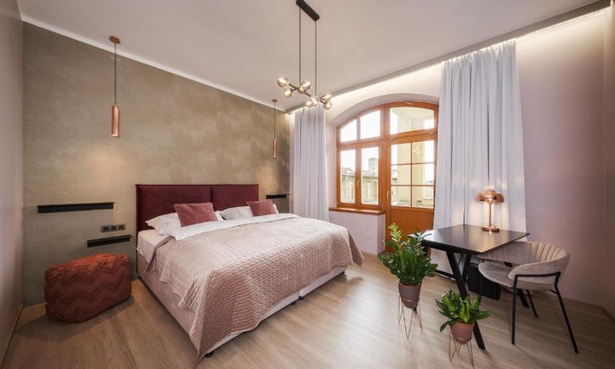 Lanskroun House | Penzion Martina*