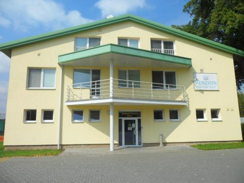 Opava House | Penzion Na Kurtech