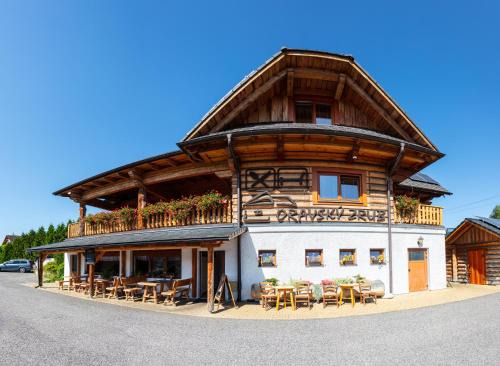 Nizna House | Penzion Oravsky Zrub