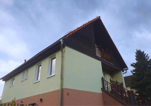Ostrov Apartment | Penzion U Hájčusů