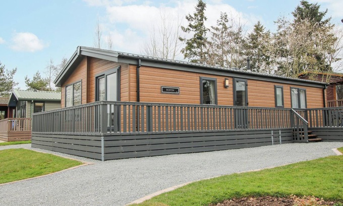 Eardisland Cottage | PEONY, family friendly, character holiday cottage in Eardisland