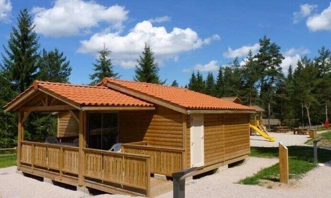 Usson-en-Forez Ski Chalet | People with Reduced Mobility of 41m2