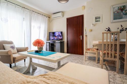 Alexandroupoli Apartment | Pepi's Cozy Apartment