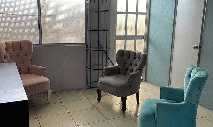San Juan del Rio House | Pequeña Casa, Cerca de Carretera México Querétaro