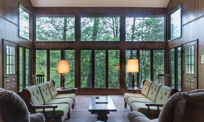 Baldwin Cabin | Pere Marquette River Fishing Cabin 4