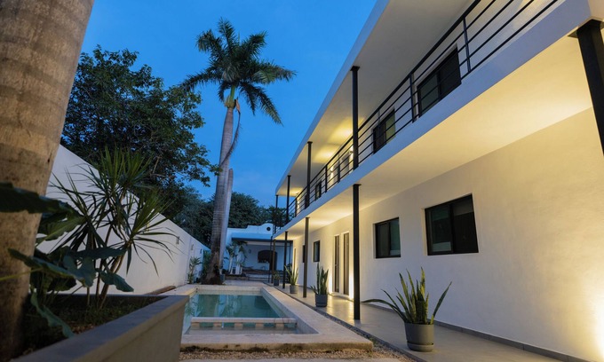 Motul Apartment | PEREGRINA 270