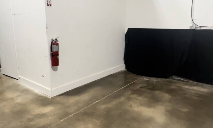 Duluth Apartment | Perfect 2-Part Office & Warehouse Event Space with a Garage, All White Walls!