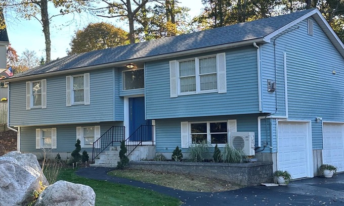 Westerly House | Perfect 3-bedroom family house in beautiful Westerly, Rhode Island!