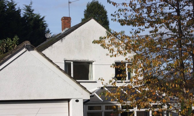 Old St Mellons House | Perfect Cardiff Base