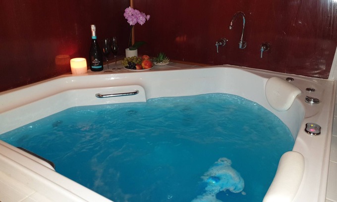 Mount Eliza Cottage | Perfect Cosy Retreat Cottage Russki Country Sauna & Spa Cottage Hut