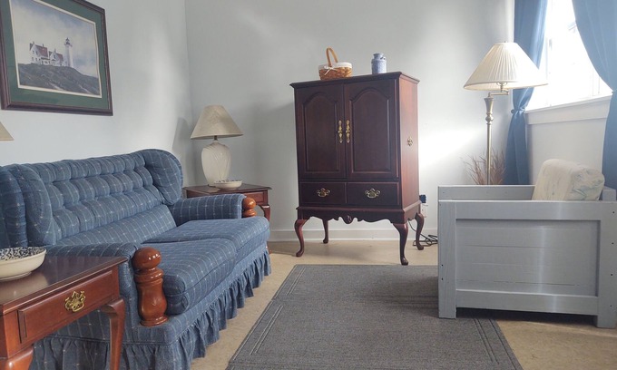 Cape Charles Condo | Perfect Cozy Vacation Rental on the Eastern Shore