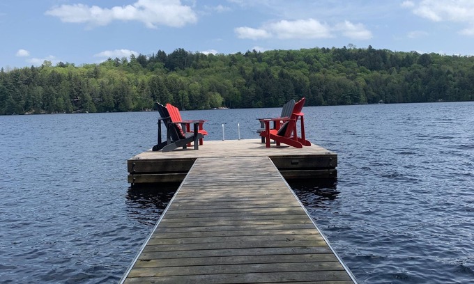 Dysart et al Cottage | Perfect Family Getaway on Little Kennisis Lake