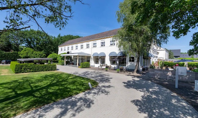 Bosschenhoofd House | Perfect Family Haven w/Onsite Dining Close to Basiliek van Oudenbosch