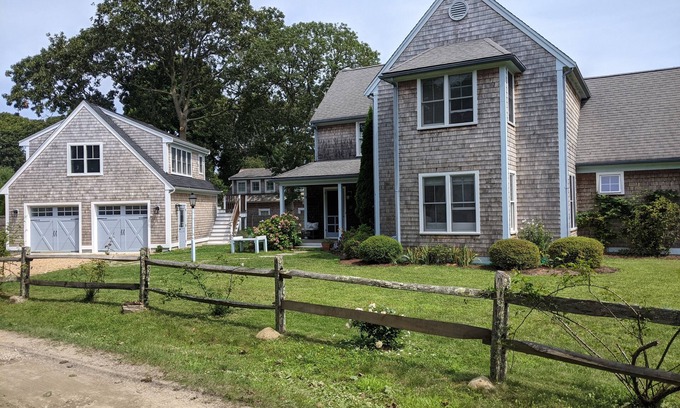 Edgartown House | Perfect Family Home, walk or bike to town
