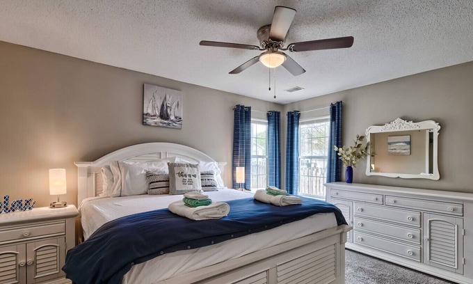 Columbia House | Perfect Family Place to Stay!