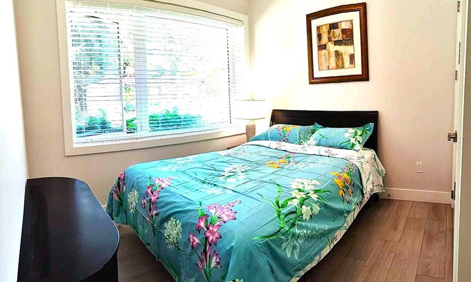 West Vancouver House | Perfect for families traveling together