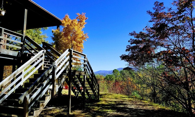 Bryson City House | Perfect for Families! Relaxing Mountain House, Gorgeous Views