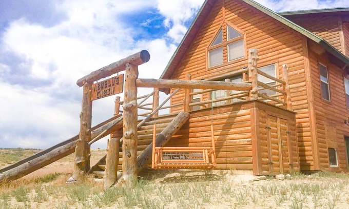 Duchesne House | PERFECT for LARGE Groups or FAMILY Reunions