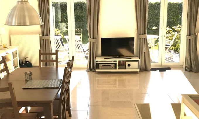 Danischenhagen Apartment | Perfect home on the Baltic Sea for families with children and golfers