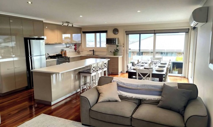 Risdon House | Perfect house set up for children - close to MONA, city, and Richmond