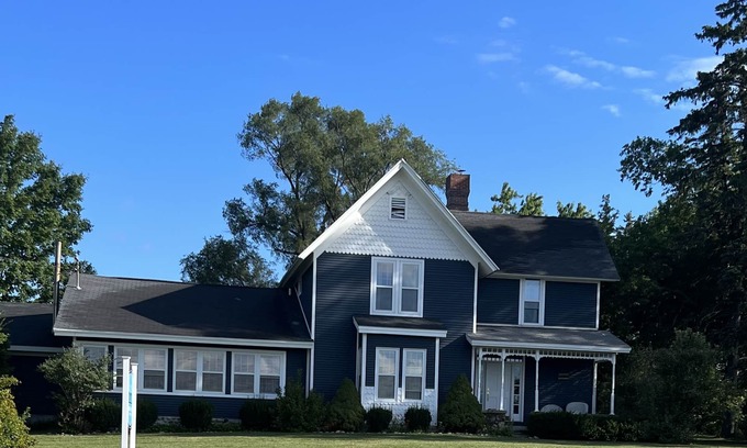 Elmira Other | Perfect hub for fun! Beautiful 3,000 sf. Open Concept Farmhouse